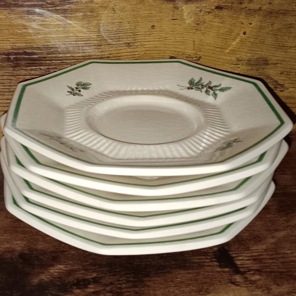 Vintage set of 6 Nikko Classic Collection Christmastime Saucers